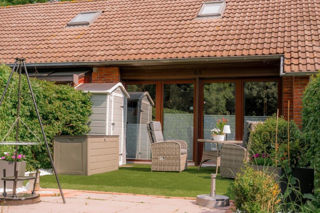 Kleines Ferienhaus Bei Greetsiel - Hunde Willkommen Krummhörn Buitenkant foto