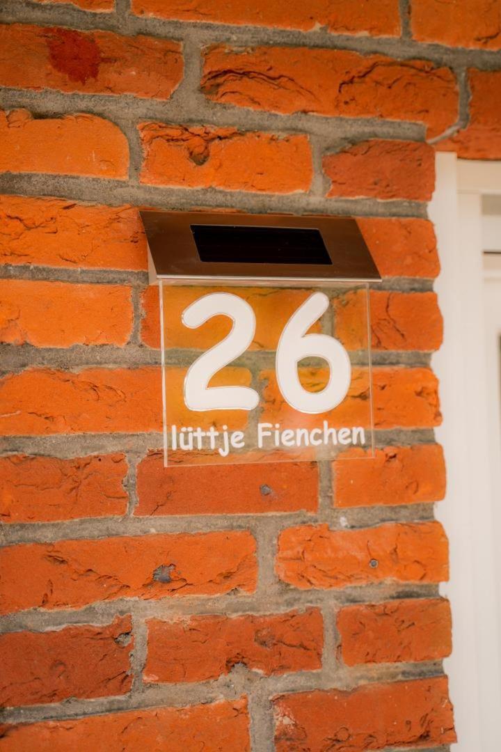 Kleines Ferienhaus Bei Greetsiel - Hunde Willkommen Krummhörn Buitenkant foto